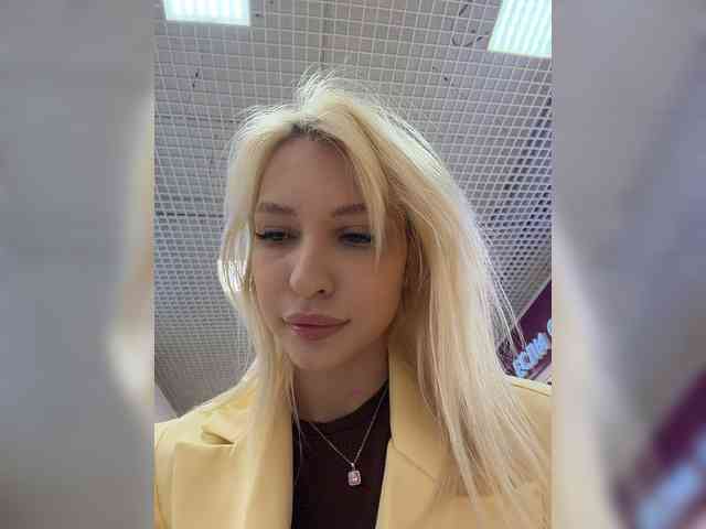 Cristi-Candy webcam
