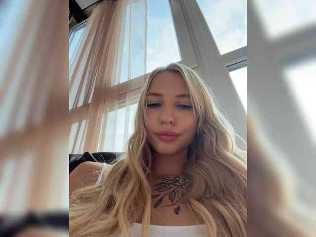 EwaBrown Sex Cam Show