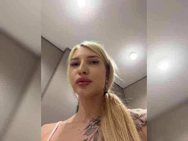 Cristi-Candy webcam
