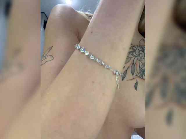 Cristi-Candy webcam