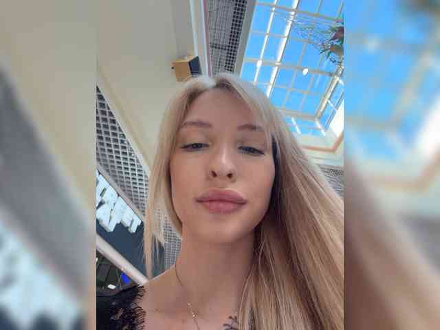 Cristi-Candy webcam