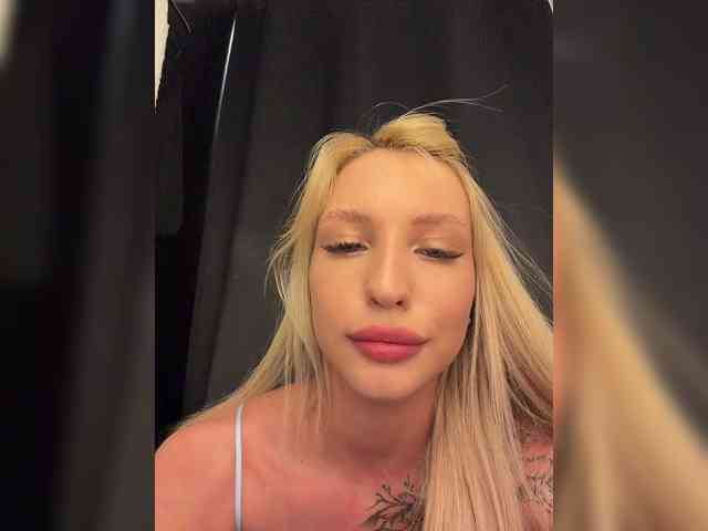 Cristi-Candy webcam