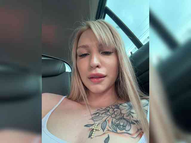 EwaBrown Live Webcam on BongaCams