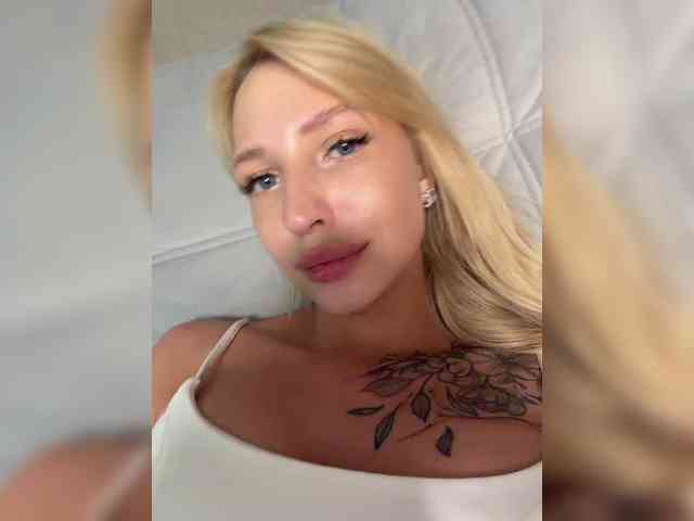 Cristi-Candy webcam