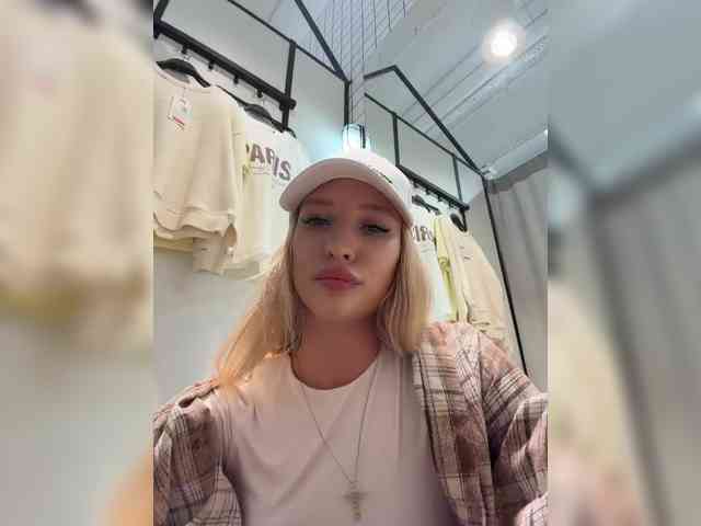 Cristi-Candy webcam