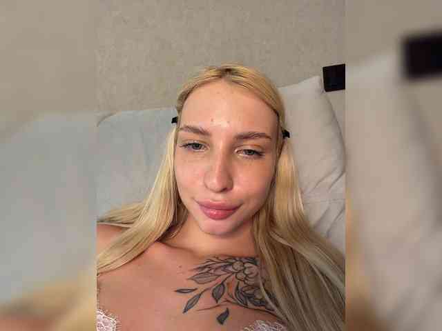 EwaBrown Sex Cam Show