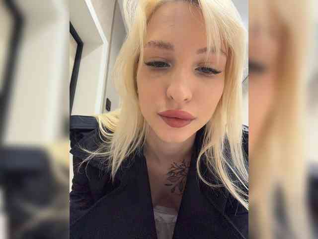 Cristi-Candy webcam