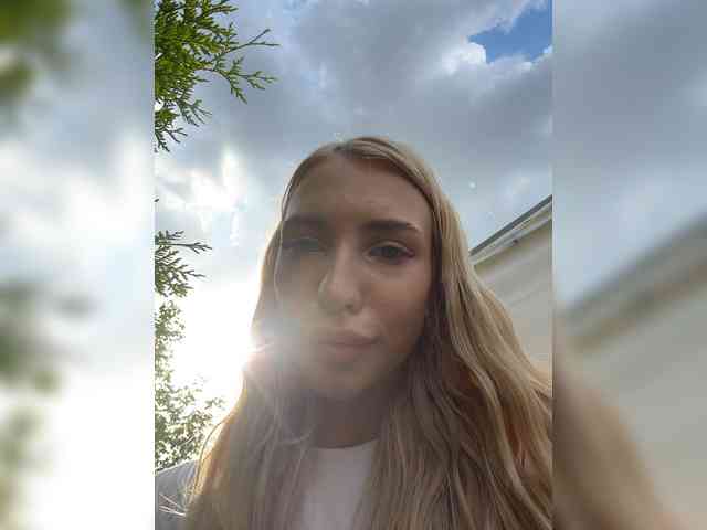 EwaBrown Sex Cam Show