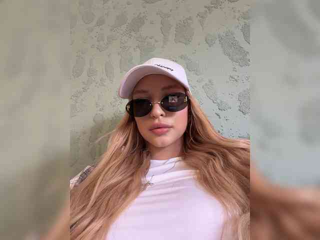 Cristi-Candy webcam