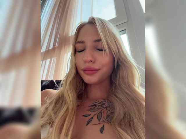 Cristi-Candy webcam