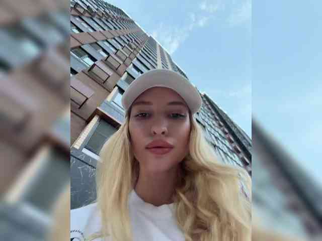 Cristi-Candy webcam