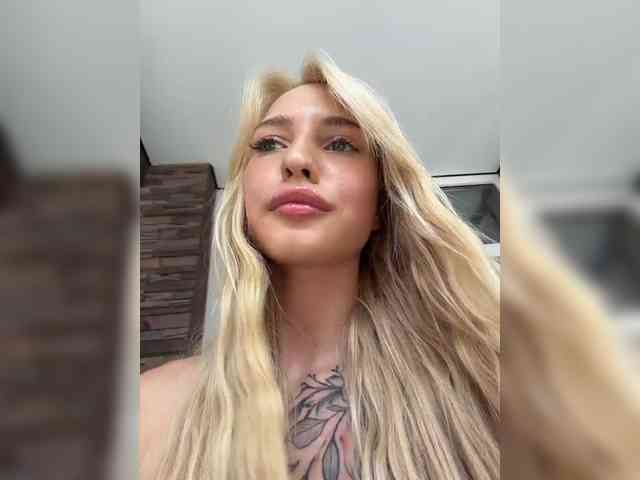 EwaBrown Sex Cam Show