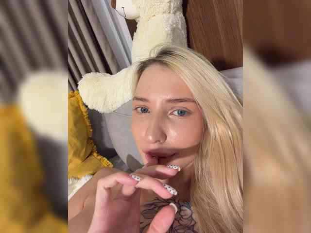 Cristi-Candy webcam