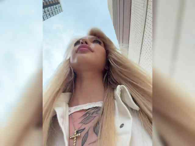 Cristi-Candy webcam