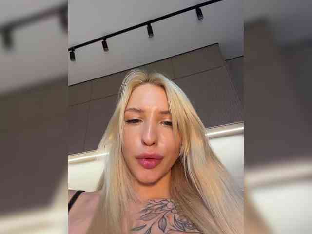 Cristi-Candy webcam