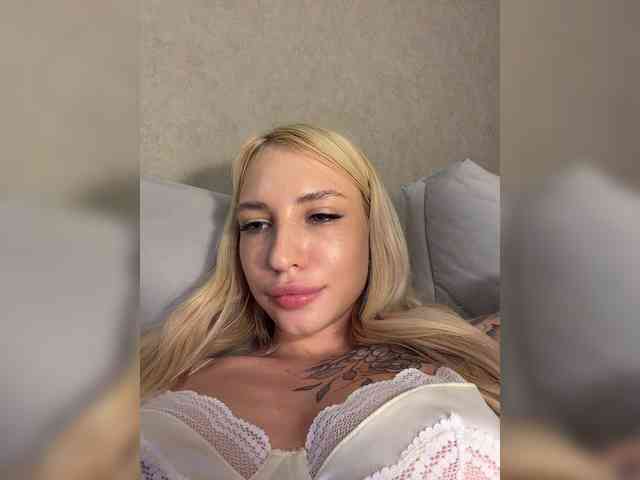 EwaBrown Sex Cam Show