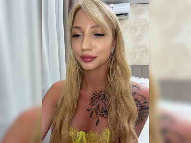 Cristi-Candy webcam
