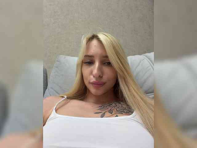 Cristi-Candy webcam