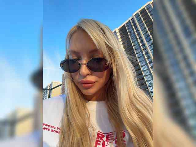 Cristi-Candy webcam