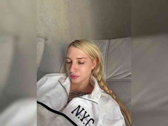 Cristi-Candy webcam
