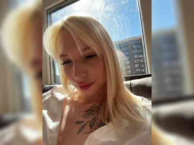 Live stream of EwaBrown