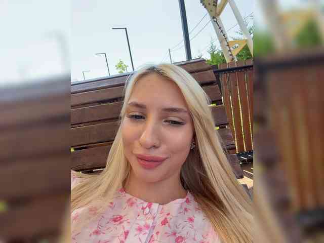 Cristi-Candy webcam