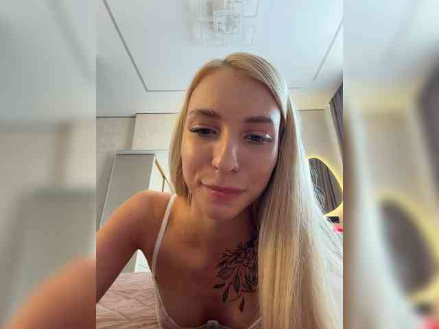 Cristi-Candy webcam
