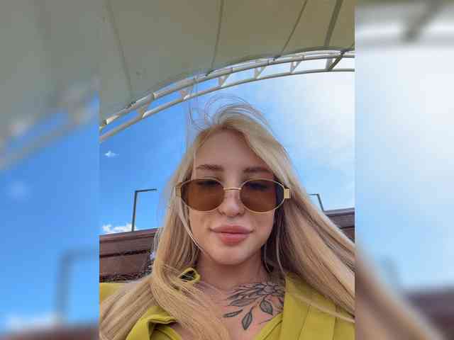 Cristi-Candy webcam