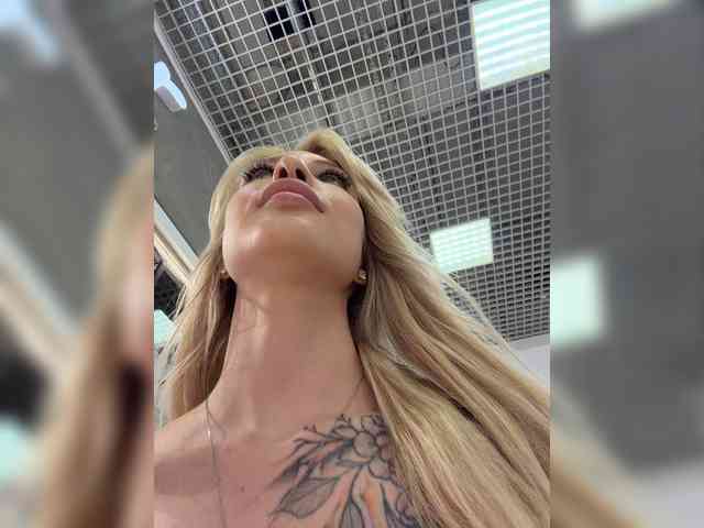 Cristi-Candy webcam