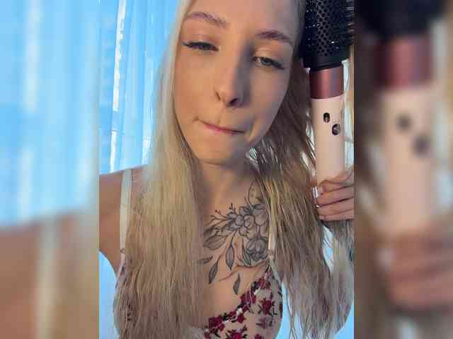 Cristi-Candy webcam