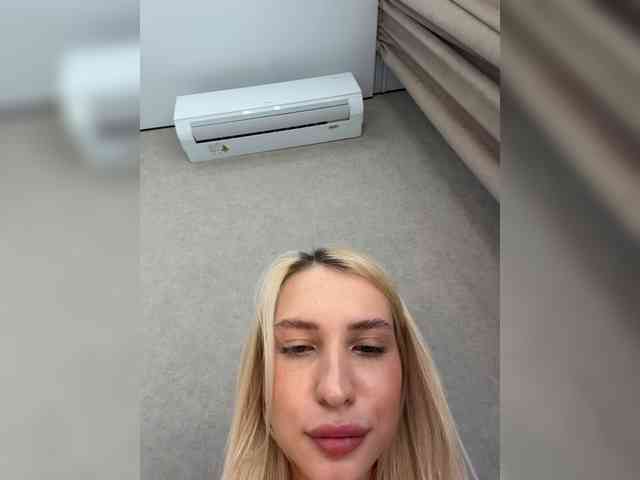 Cristi-Candy webcam