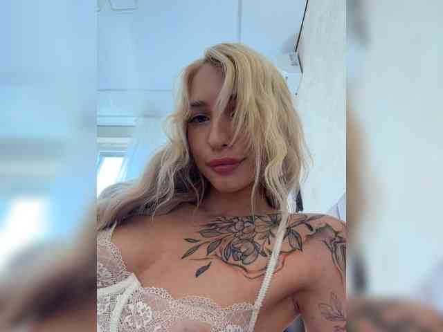 EwaBrown Sex Cam Show