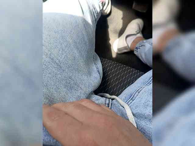 Kyni699 Live Webcam on BongaCams