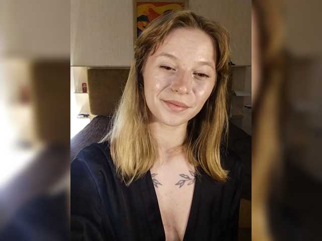 1biscuit1 live cam