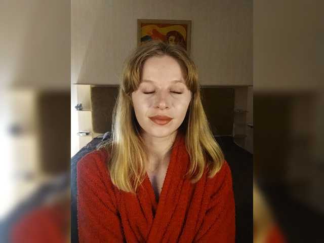 1biscuit1 live cam on BongaCams