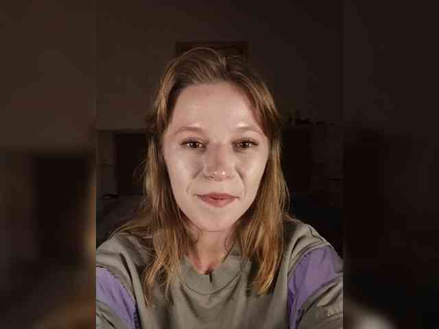 1biscuit1 webcam