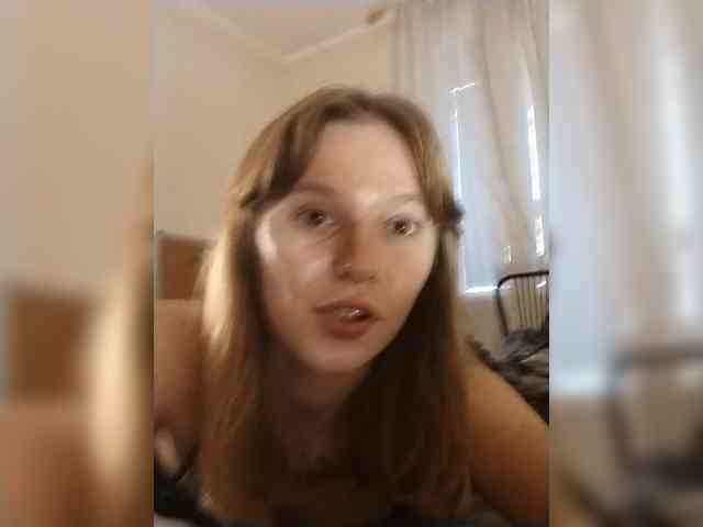 1biscuit1 webcam