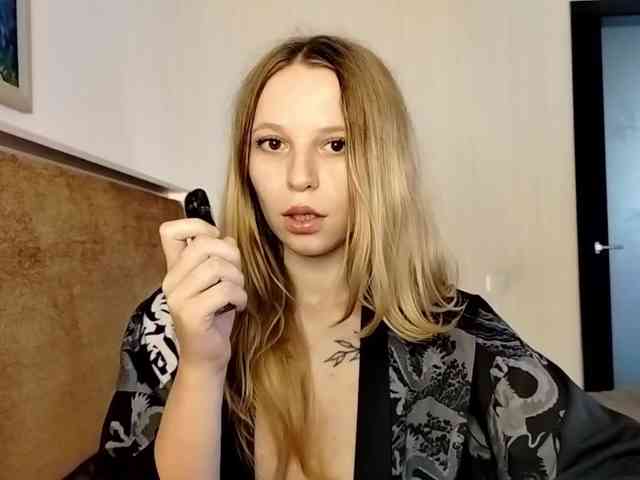 1biscuit1 webcam