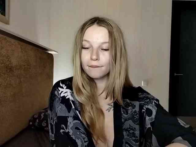 1biscuit1 webcam