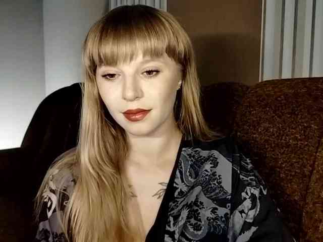 1biscuit1 webcam