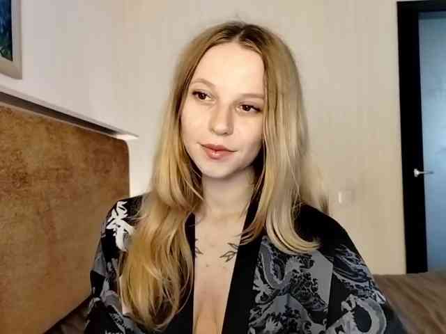 1biscuit1 webcam