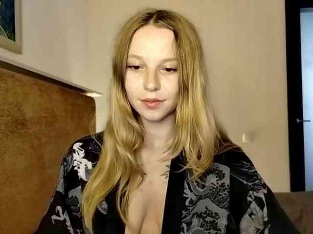 1biscuit1 webcam