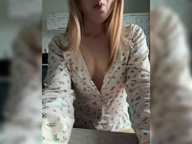 MeyLove webcam