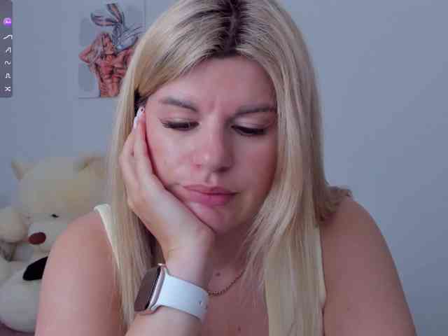AlexaX7 webcam