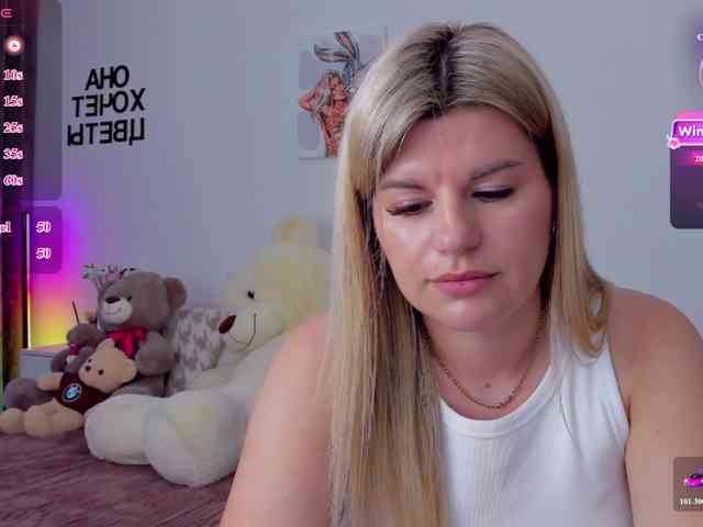 AlexaX7 Live Webcam on BongaCams