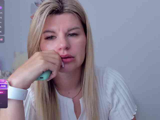 AlexaX7 webcam