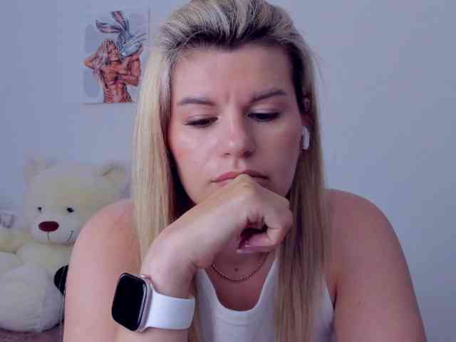 AlexaX7 webcam