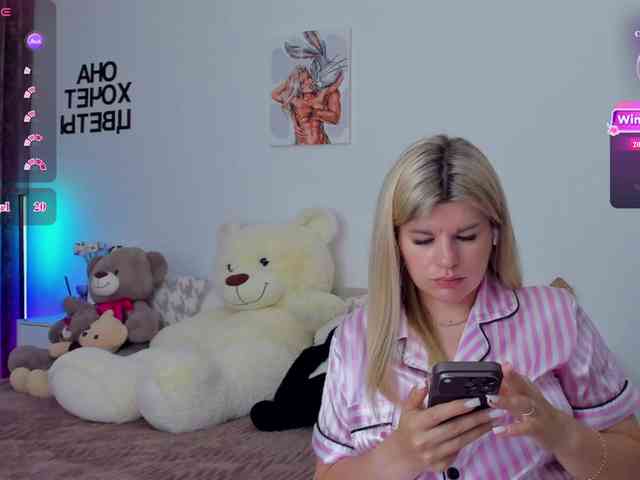 AlexaX7 webcam