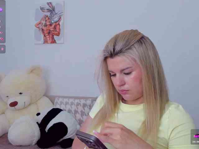 AlexaX7 webcam