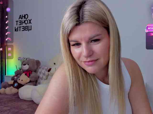 AlexaX7 Live Webcam on BongaCams